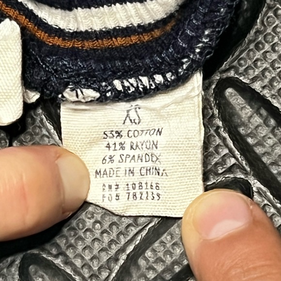 Sky and Sparrow long sleeve turtleneck - Picture 3 of 3